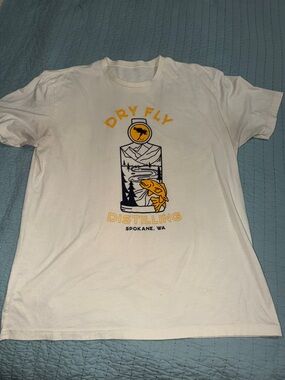 DRY FLY DISTILLING SPOKANE WASHINGTON VINTAGE T-Shirt XL